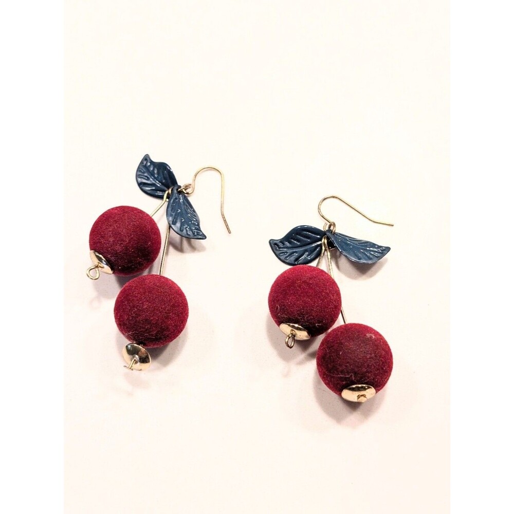 Vintage cherry Gold-Tone Burgundy Retro Boho Velvet Earrings Green Leaves